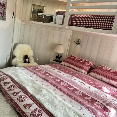 In Cervinia بيريوِل تْشيرفينيا